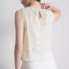 Besticktes Tanktop mit Blumenmuster und Bindeband Besticktes Tanktop mit Blumenmuster und Bindeband