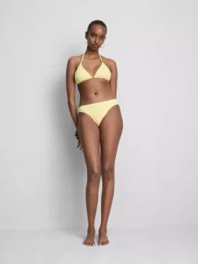 Bikini-Oberteil im Dreieck-Schnitt mit Crinkle-Struktur