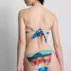 Bikini-Oberteil mit Bandana-Print und landschaftlichem Motiv Bikini-Oberteil mit Bandana-Print und landschaftlichem Motiv