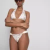 Bikini-Oberteil mit Bandana-Print und Neckholder-Ausschnitt Bikini-Oberteil mit Bandana-Print und Neckholder-Ausschnitt