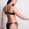 Bikini-Oberteil mit Bügel für vollere Oberweite Bikini-Oberteil mit Bügel für vollere Oberweite