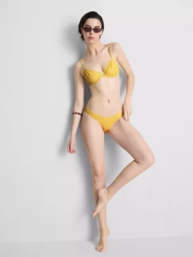 Bikini-Oberteil mit Bügeln, Herzausschnitt und Polka-Dots