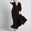 Bluse mit 3/4-Ärmeln und V-Ausschnitt Bluse mit 3/4-Ärmeln und V-Ausschnitt