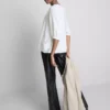 Bluse mit 3/4-Ärmeln und V-Ausschnitt Bluse mit 3/4-Ärmeln und V-Ausschnitt