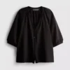 Bluse mit 3/4-Ärmeln und V-Ausschnitt Bluse mit 3/4-Ärmeln und V-Ausschnitt