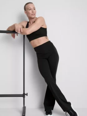 Bodysculpt Performance-Leggings mit hoher Taille und ausgestelltem Schnitt