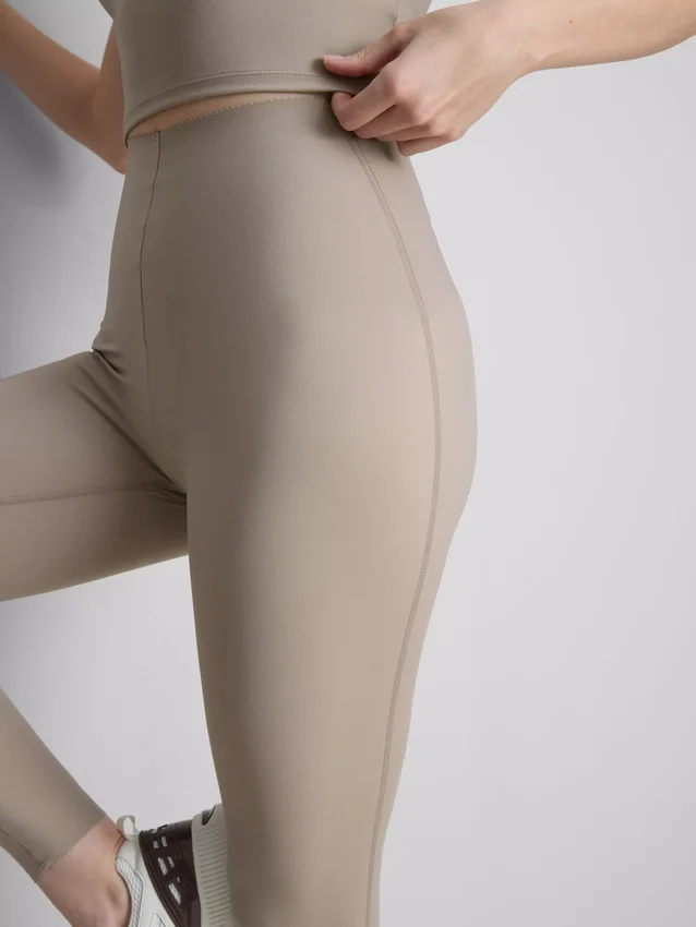 Bodysculpt Performance-Leggings mit mittlerer Leibhöhe Bodysculpt Performance-Leggings mit mittlerer Leibhöhe
