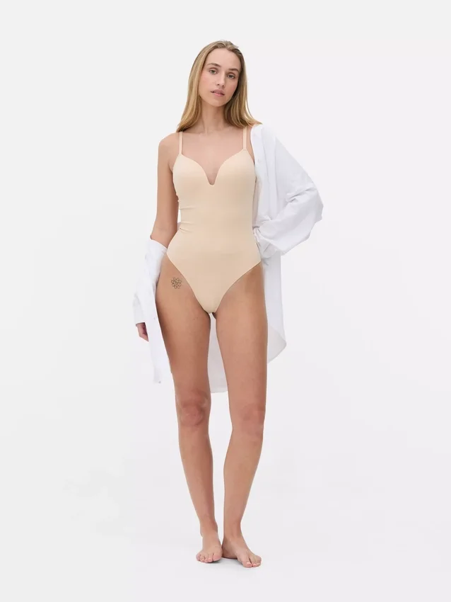 Bodysuit mit Tanga-Schnitt Bodysuit mit Tanga-Schnitt