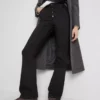 Bootcut-Jeans aus Baumwolle mit mittlerer Leibhöhe Bootcut-Jeans aus Baumwolle mit mittlerer Leibhöhe