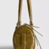 Bowler-Tasche aus Kunstleder im Used-Look Bowler-Tasche aus Kunstleder im Used-Look