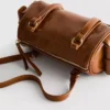 Bowler-Tasche aus Kunstleder im Used-Look Bowler-Tasche aus Kunstleder im Used-Look