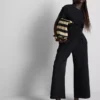 Boxy-T-Shirt mit Nahtdetails aus baumwollreichem Material Boxy-T-Shirt mit Nahtdetails aus baumwollreichem Material