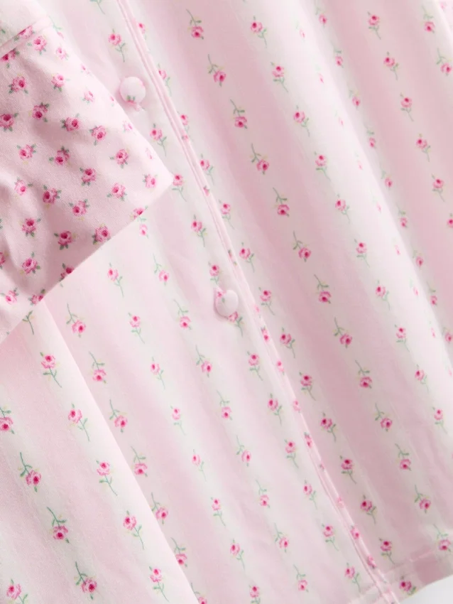 Boyfriend-Nachthemd mit Blumenmuster Boyfriend-Nachthemd mit Blumenmuster