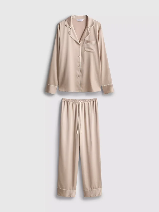 Boyfriend-Schlafanzug aus Satin Boyfriend-Schlafanzug aus Satin