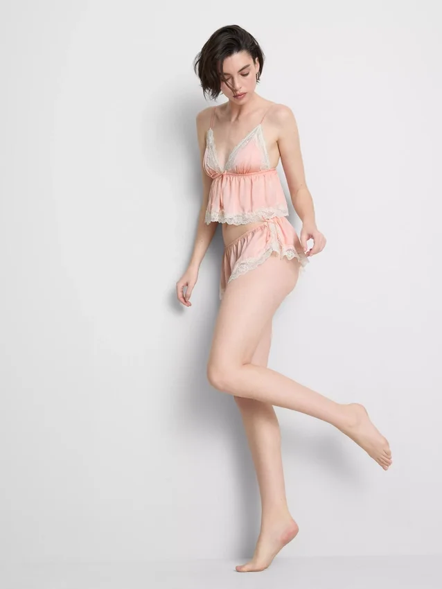 Braut-Slip aus Satin mit Spitze Braut-Slip aus Satin mit Spitze