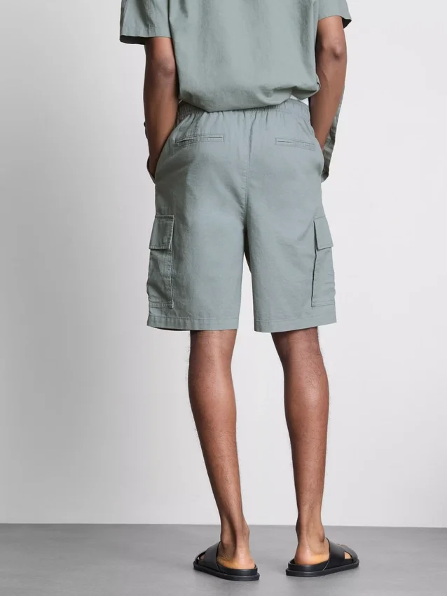 Cargo-Shorts aus Leinenmischung Cargo-Shorts aus Leinenmischung
