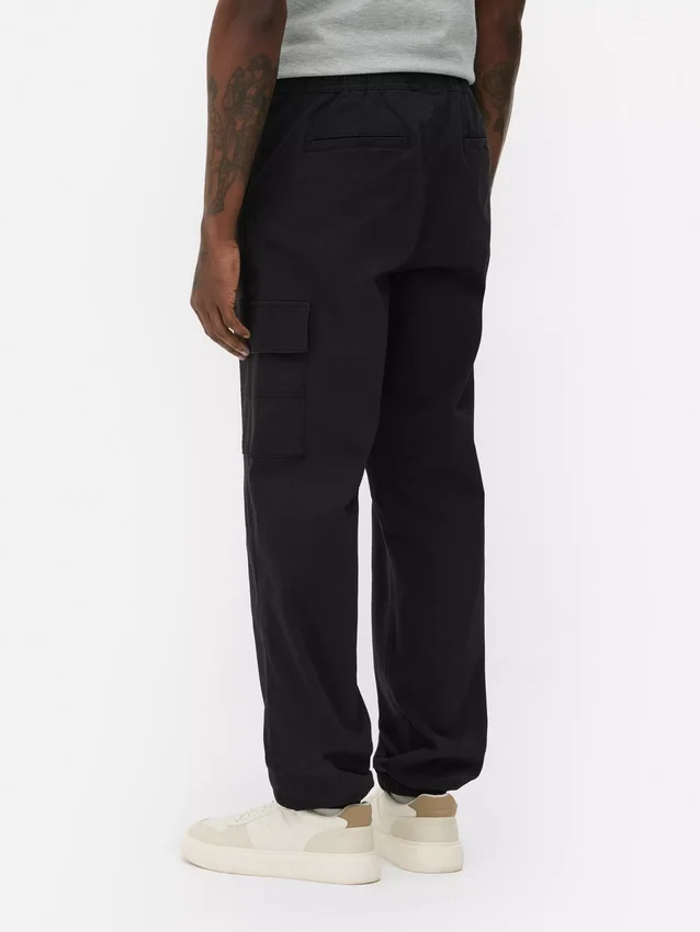 Cargohose mit Umschlag Cargohose mit Umschlag
