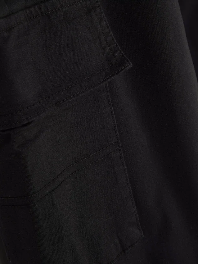 Cargohose mit Umschlag Cargohose mit Umschlag