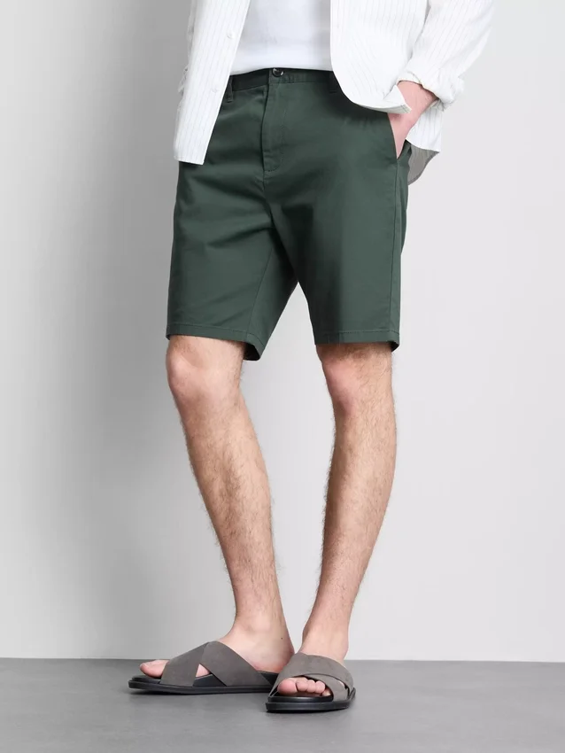 Chino-Shorts mit hohem Baumwollanteil Chino-Shorts mit hohem Baumwollanteil