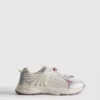 Chunky-Sneaker mit Knebelverschluss