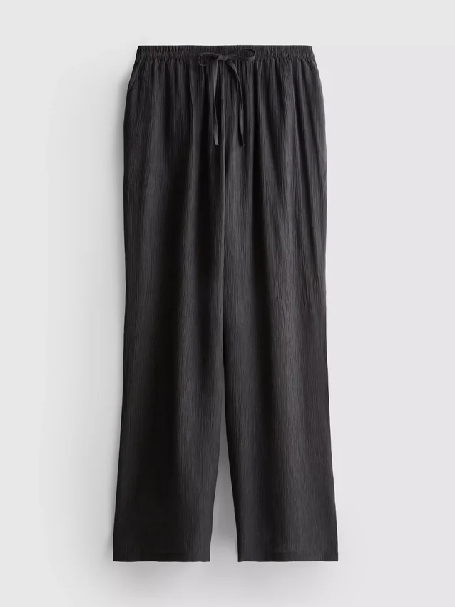 Crinkle-Hose mit weitem Bein Crinkle-Hose mit weitem Bein