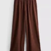 Crinkle-Hose mit weitem Bein Crinkle-Hose mit weitem Bein
