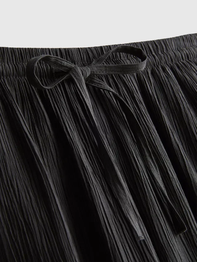 Crinkle-Hose mit weitem Bein Crinkle-Hose mit weitem Bein
