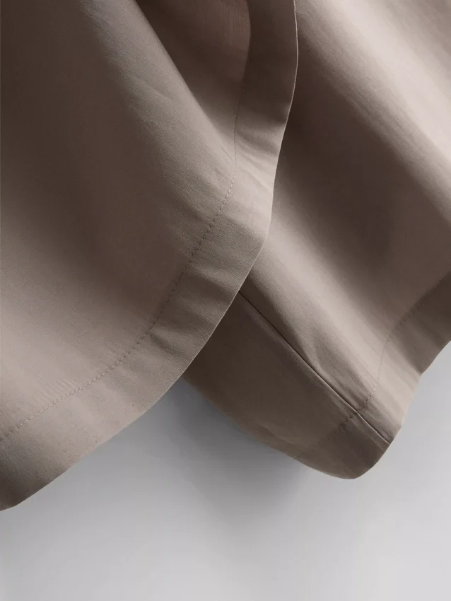 Culotte-Hose mit mittlerer Leibhöhe und weitem Bein Culotte-Hose mit mittlerer Leibhöhe und weitem Bein