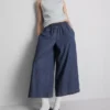Culotte-Jeans mit weitem Bein Culotte-Jeans mit weitem Bein