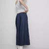 Culotte-Jeans mit weitem Bein Culotte-Jeans mit weitem Bein