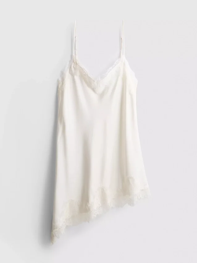 Das asymmetrische Slip-Kleid aus Satin-Spitze von The Edit Das asymmetrische Slip-Kleid aus Satin-Spitze von The Edit