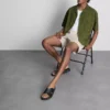 Das bestickte Baumwollhemd mit kurzen Ärmeln von The Edit Das bestickte Baumwollhemd mit kurzen Ärmeln von The Edit