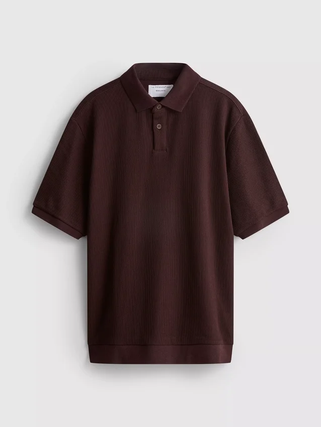 Das gerippte Polohemd von The Edit Das gerippte Polohemd von The Edit