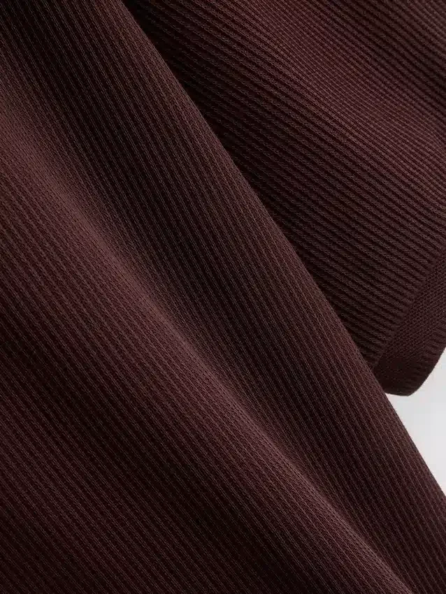 Das gerippte Polohemd von The Edit Das gerippte Polohemd von The Edit