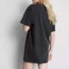 Das T-Shirt-Kleid mit Rolling-Stones-Motiv Das T-Shirt-Kleid mit Rolling-Stones-Motiv