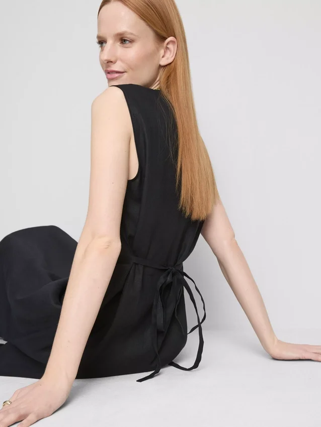 Das „The Edit“ – ärmelloses Midi-Kleid aus Leinen Das „The Edit“ – ärmelloses Midi-Kleid aus Leinen