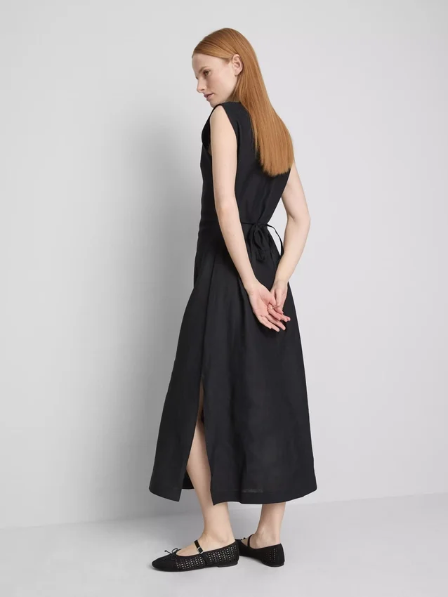 Das „The Edit“ – ärmelloses Midi-Kleid aus Leinen Das „The Edit“ – ärmelloses Midi-Kleid aus Leinen