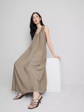 Das „The Edit“ Trapez-Maxikleid