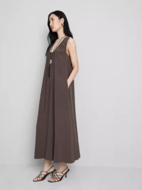 Das „The Edit“ Trapez-Maxikleid