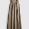 Das „The Edit“ Trapez-Maxikleid Das „The Edit“ Trapez-Maxikleid