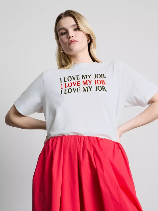 „Der Teufel trägt Prada“ – Baumwoll-T-Shirt mit Aufdruck „Der Teufel trägt Prada“ – Baumwoll-T-Shirt mit Aufdruck