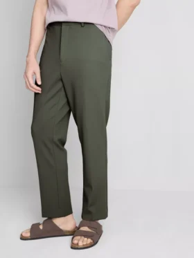 Die „Edit“ Hose in Regular-Fit