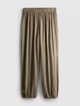 Die Satin-Hose mit Umschlag von The Edit