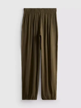 Die Satin-Hose mit Umschlag von The Edit