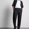 Die „The Edit“-Hose aus Leinenmischung im Relax-Stil Die „The Edit“-Hose aus Leinenmischung im Relax-Stil
