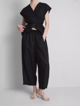 Die „The Edit“-Leinenhose mit weitem Bein