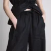 Die „The Edit“-Leinenhose mit weitem Bein Die „The Edit“-Leinenhose mit weitem Bein