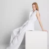 Die „The Edit“-Plissee-Leinenhose mit weitem Bein Die „The Edit“-Plissee-Leinenhose mit weitem Bein