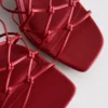 Die „The Edit“-Sandalen mit geflochtenem Stiletto-High-Heel-Absatz