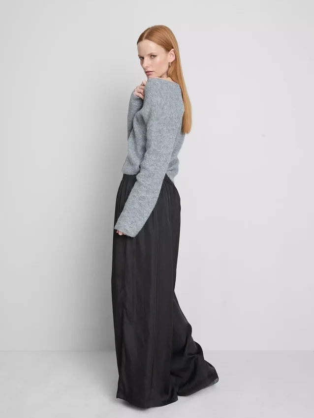 Die „The Edit“ Satin-Hose mit weitem Bein Die „The Edit“ Satin-Hose mit weitem Bein